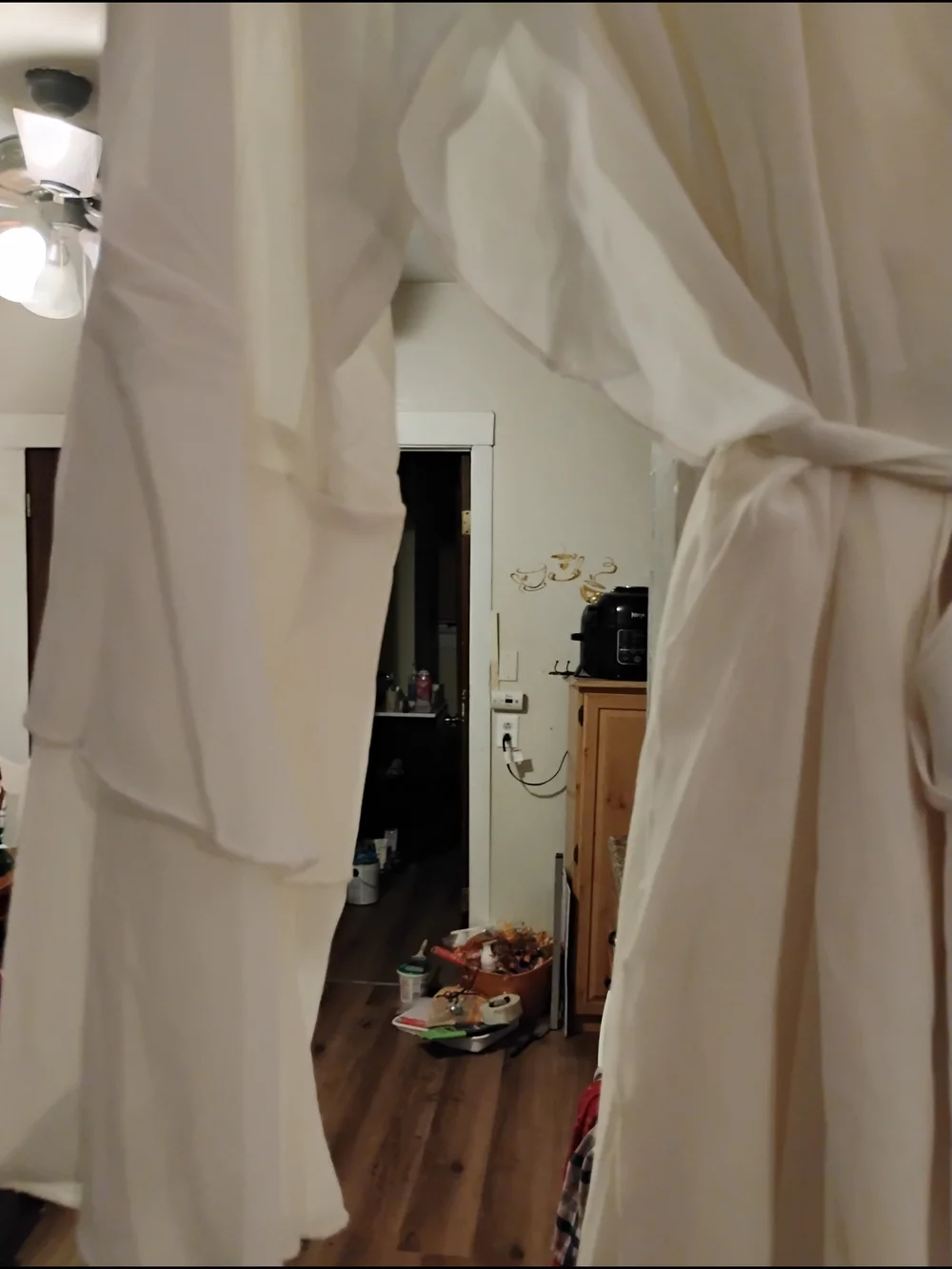 Women's Cream Mini Dress with Ruffle Sleeves NWOT - Picture 4 of 9